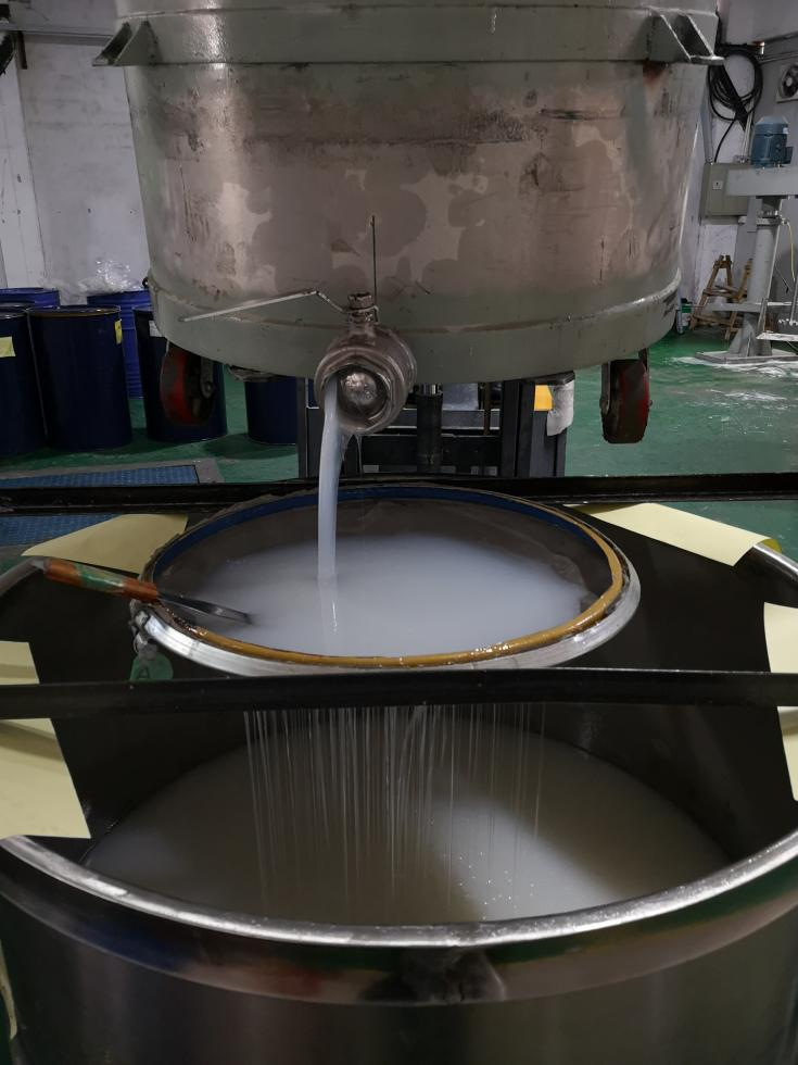 模具硅膠原料有雜質怎么辦？