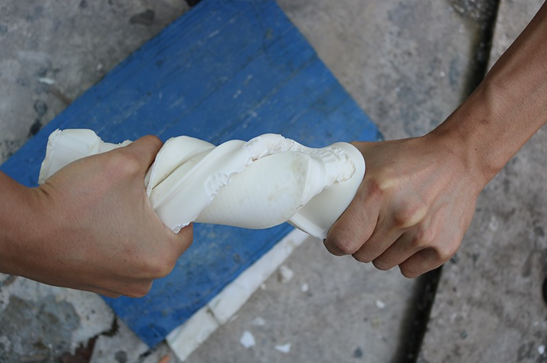 模具硅膠制品容易撕裂是原因導致的 ？